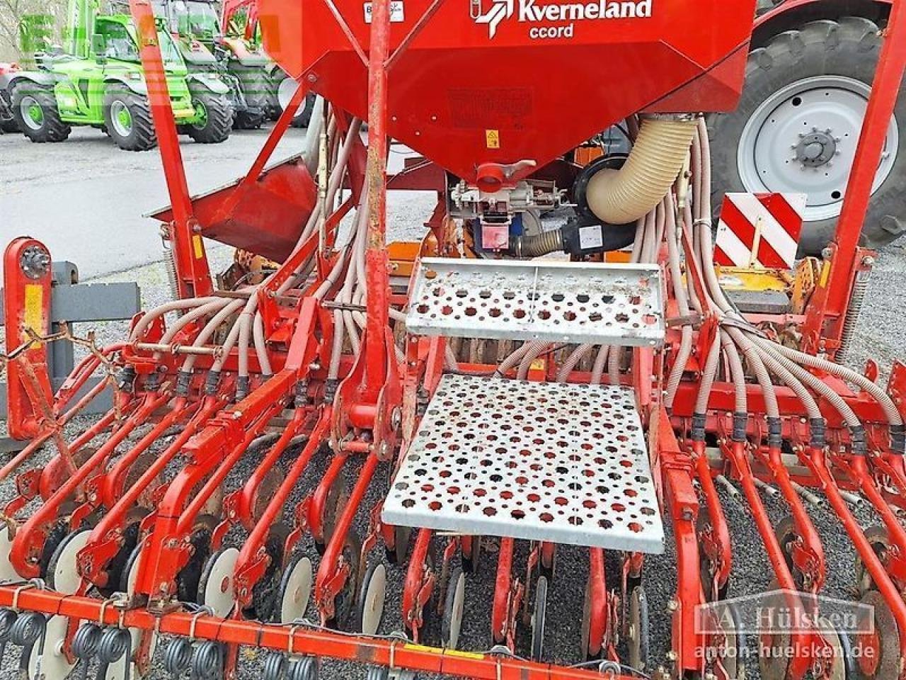 Drillmaschine Türe ait Kverneland s-drill pro 300 cm mit kreiselegge, Gebrauchtmaschine içinde ROSENDAHL (resim 5)