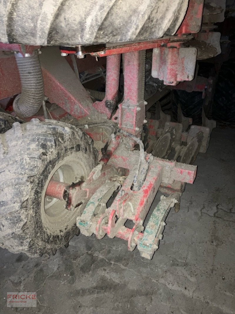 Drillmaschine типа Kverneland U-Drill 6000  **Jahresendralley**, Gebrauchtmaschine в Bockel - Gyhum (Фотография 8)