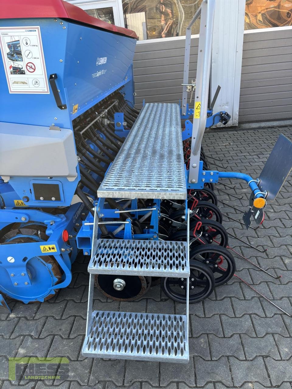 Drillmaschine of the type Lemken SAPHIR 10 + Zirkon 8/300 ISOBUS, Gebrauchtmaschine in Homberg/Ohm - Maulbach (Picture 17)