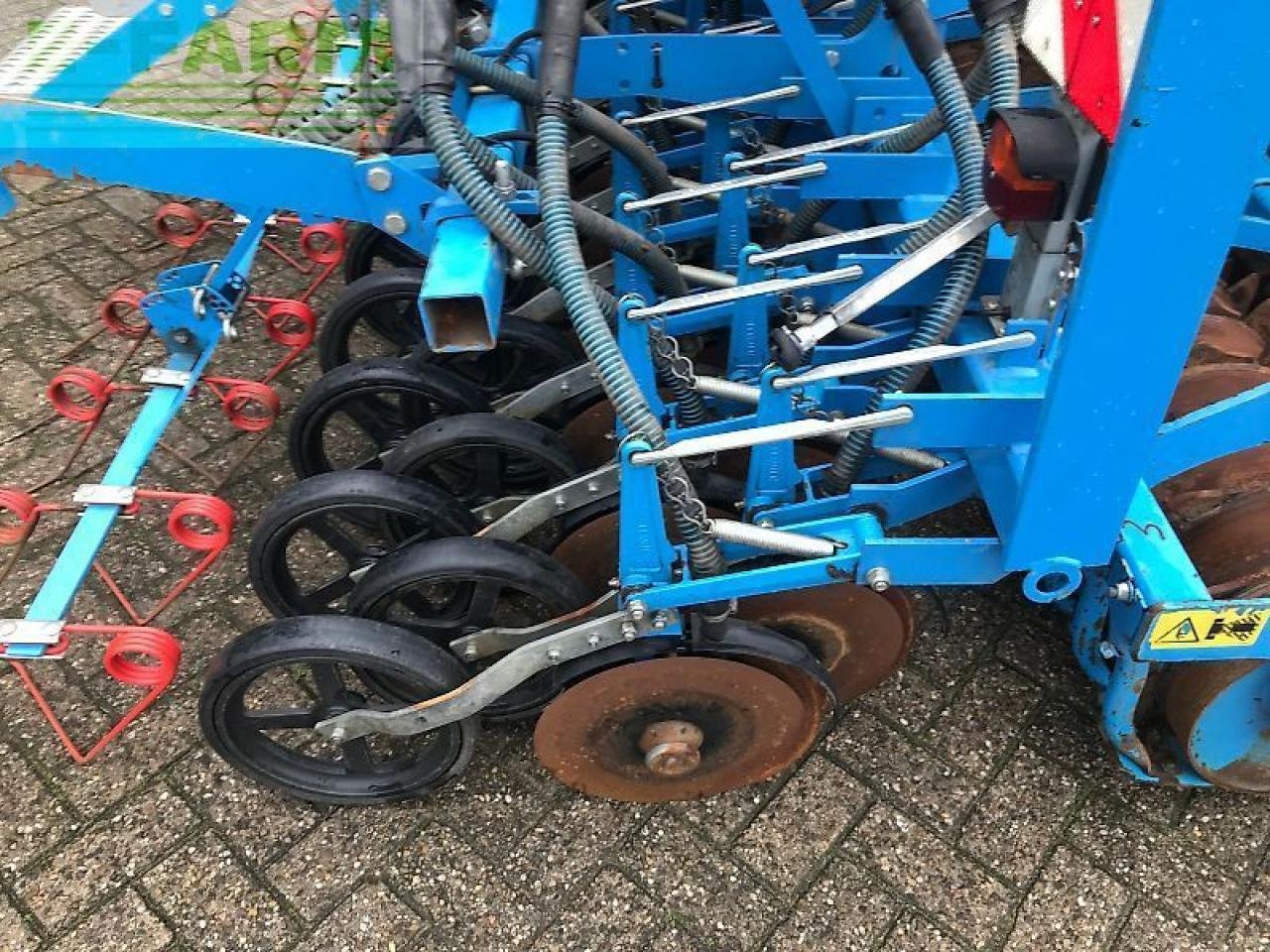 Drillmaschine des Typs Lemken solitair 8/300 + zirkon 10/300, Gebrauchtmaschine in gg VEGHEL (Bild 11)