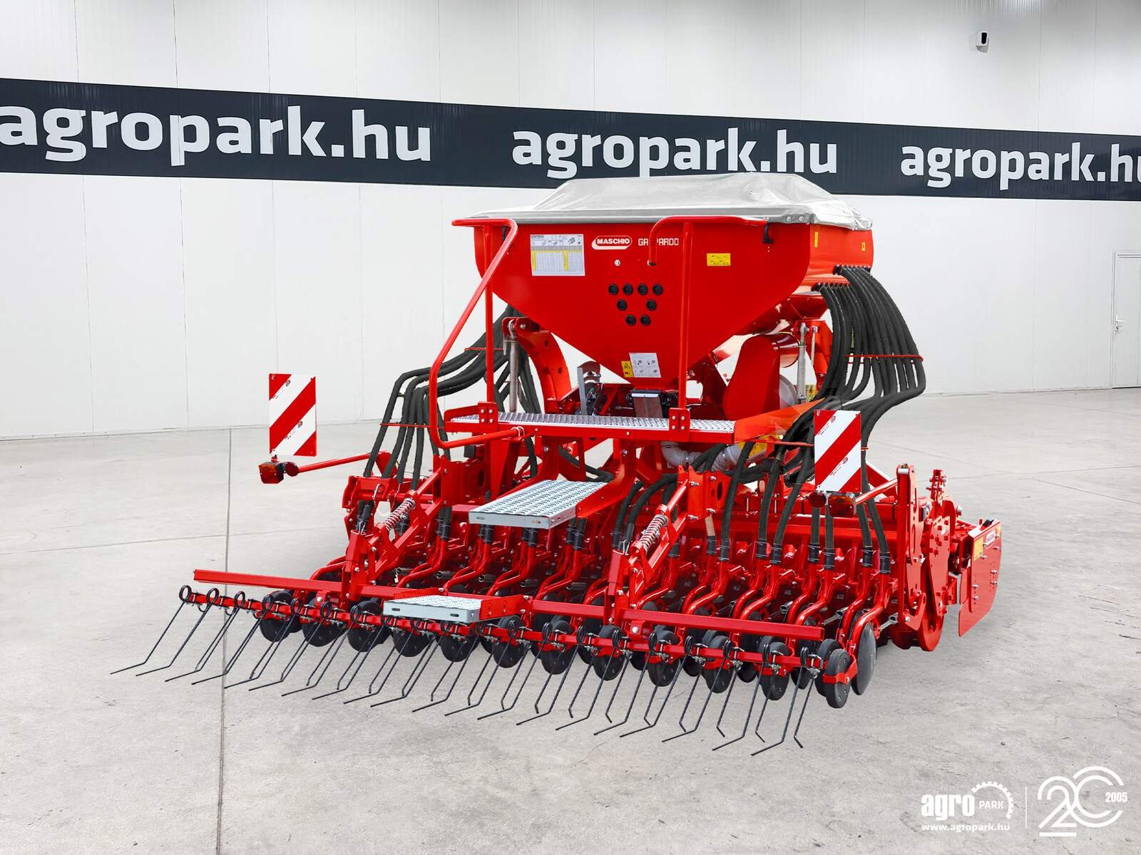 Drillmaschine typu Maschio Aliante Plus 4000 UNUSED 4 m working width pneumatic seed drill, 1,500 l seed hopper, Gebrauchtmaschine w Csengele (Zdjęcie 1)
