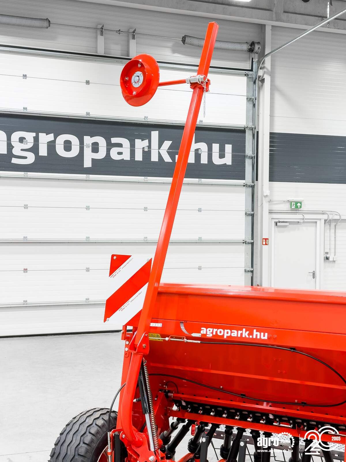 Drillmaschine van het type Maschio Nina 400 seed drill, 4 m working width, 1050 liter seed hopper, 12 cm row spacing, track eradicator, Gebrauchtmaschine in Csengele (Foto 13)