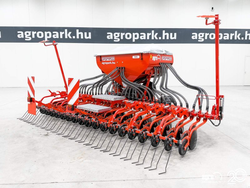 Drillmaschine a típus Maschio Pinta 450/36 4.5 m pneumatic seeder, 1,000 l seed hopper, hydraulic folding frame, Gebrauchtmaschine ekkor: Csengele (Kép 1)