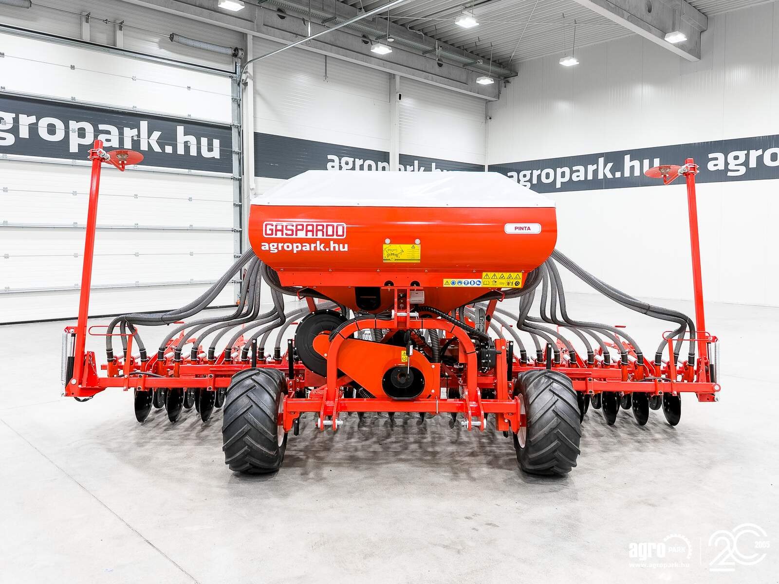 Drillmaschine tipa Maschio Pinta 450/36 4.5 m pneumatic seeder, 1,000 l seed hopper, hydraulic folding frame, Gebrauchtmaschine u Csengele (Slika 9)