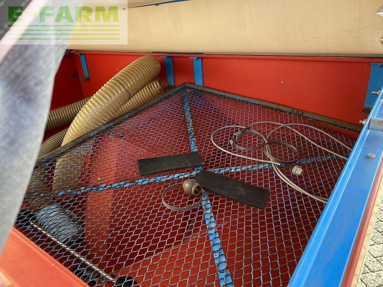 Drillmaschine des Typs Monosem ng+ 12r maiszaaimachine, Gebrauchtmaschine in gg VEGHEL (Bild 8)