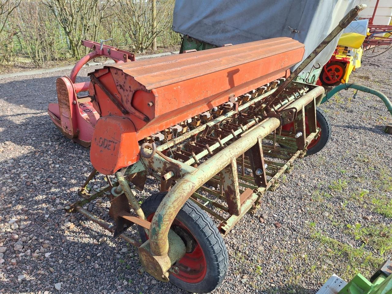 Drillmaschine типа Nodet BS, Gebrauchtmaschine в Niederkirchen (Фотография 2)