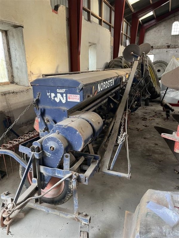 Drillmaschine del tipo Nordsten 5 meter CLB med transportvogn, Gebrauchtmaschine en øster ulslev (Imagen 1)