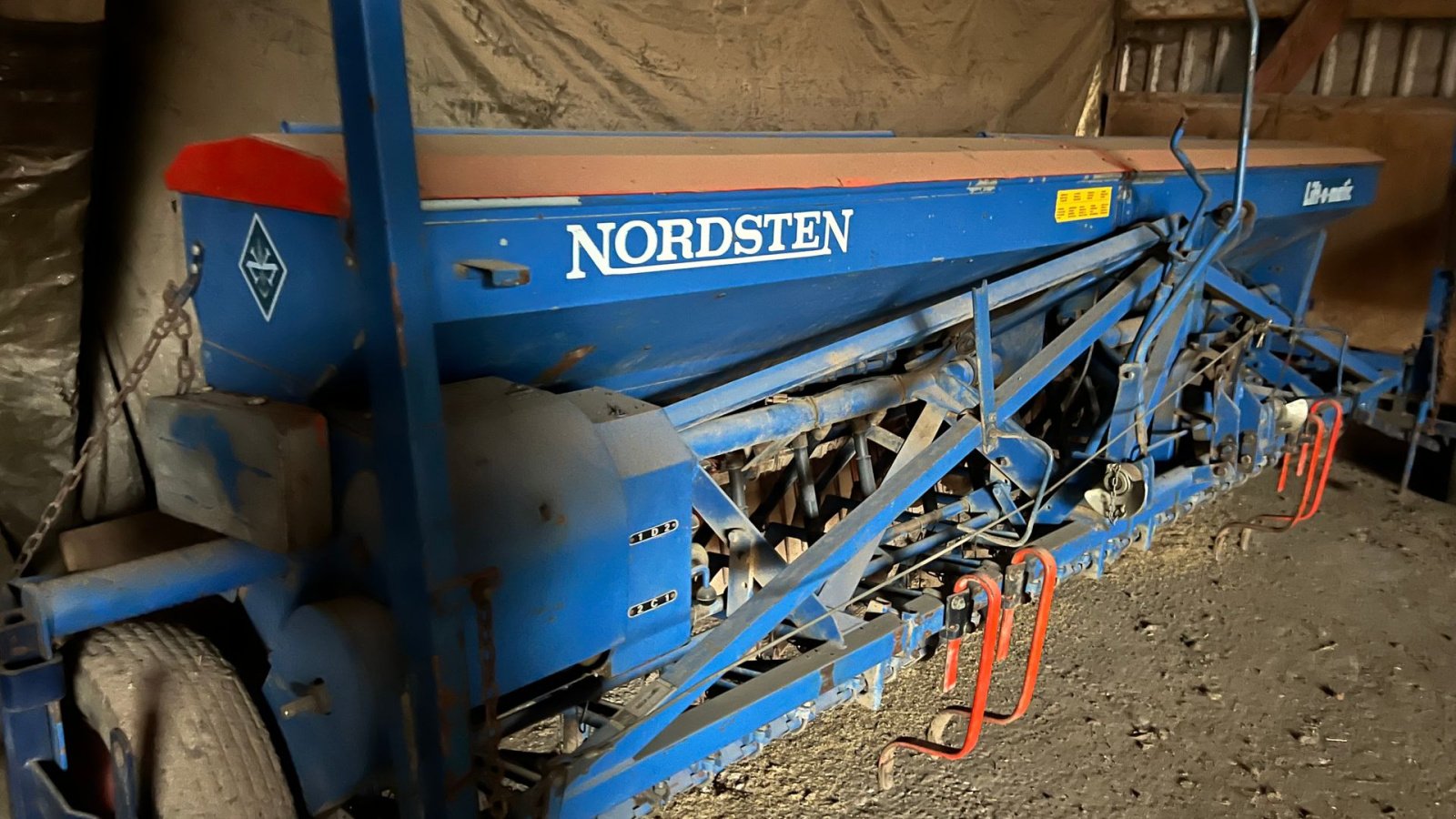 Drillmaschine des Typs Nordsten Lift-O-Matic CLB 4 m, Gebrauchtmaschine in Vinderup (Bild 1)