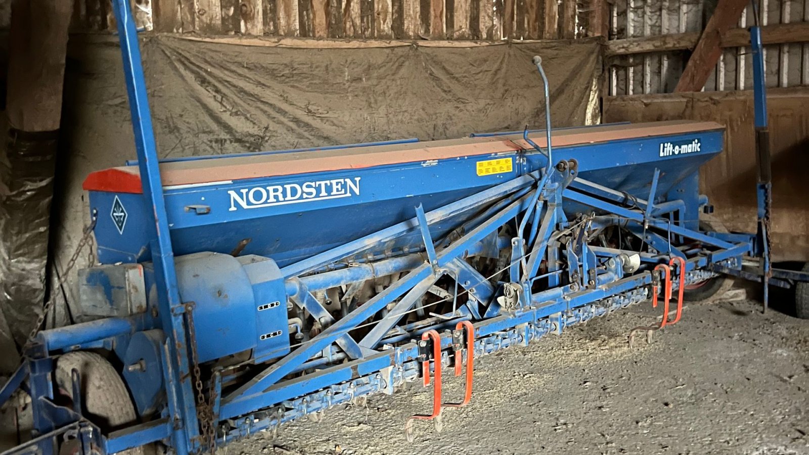 Drillmaschine des Typs Nordsten Lift-O-Matic CLB 4 m, Gebrauchtmaschine in Vinderup (Bild 2)