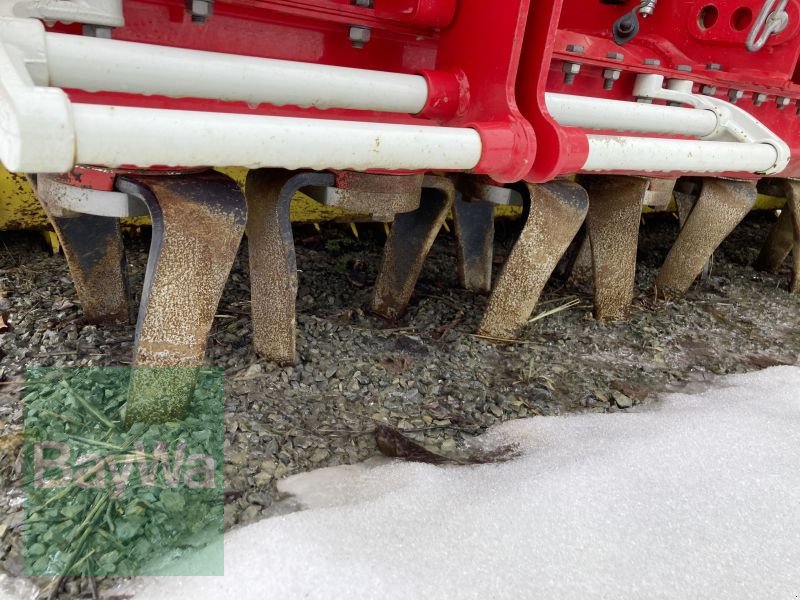 Drillmaschine des Typs Pöttinger AEROSEM 3002 ADD 24R, Vorführmaschine in Giebelstadt (Bild 2)