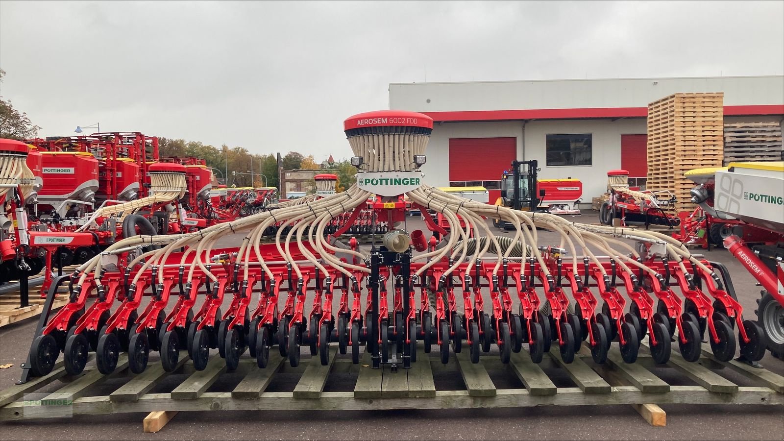 Drillmaschine typu Pöttinger AEROSEM 6002 FDD, Gebrauchtmaschine v Grieskirchen (Obrázek 3)