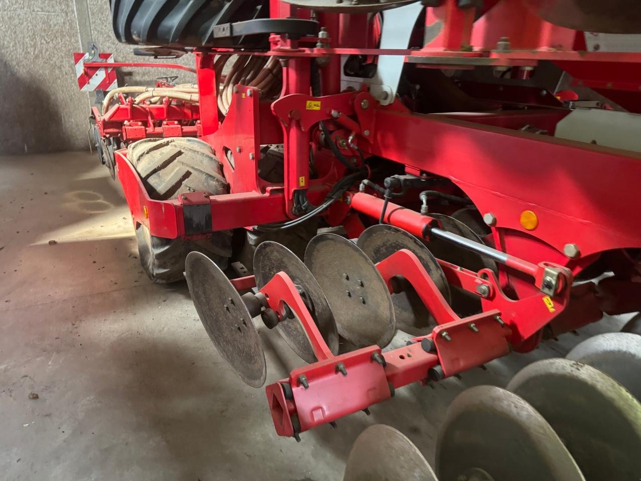 Drillmaschine del tipo Pöttinger Terrasem C6 Artis, Gebrauchtmaschine In Könnern (Immagine 4)