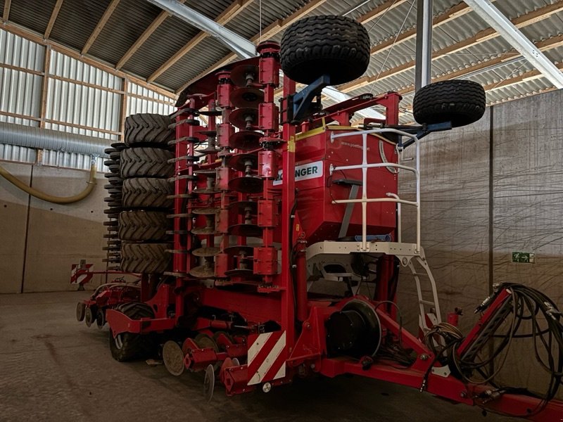 Drillmaschine van het type Pöttinger Terrasem C8, Gebrauchtmaschine in Neubrandenburg
