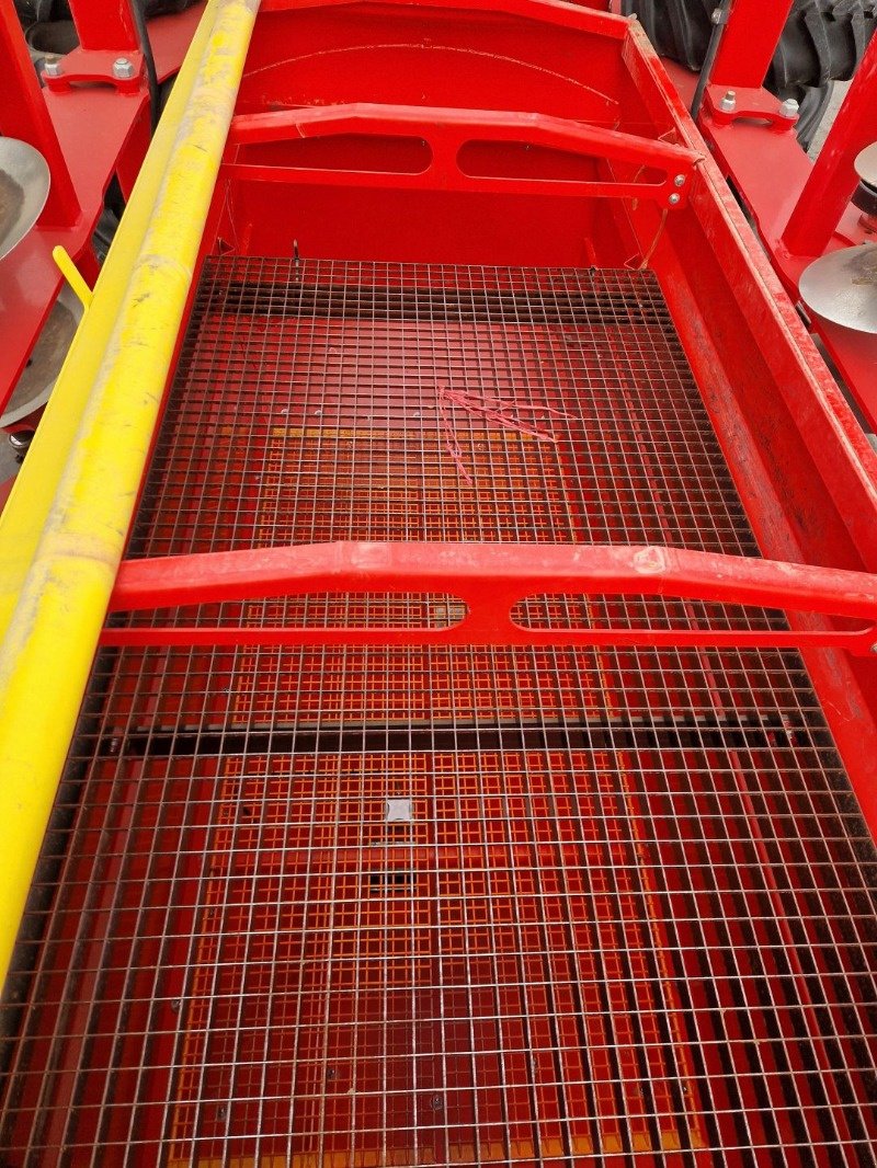 Drillmaschine типа Pöttinger Terrasem C8, Gebrauchtmaschine в Neubrandenburg (Фотография 15)