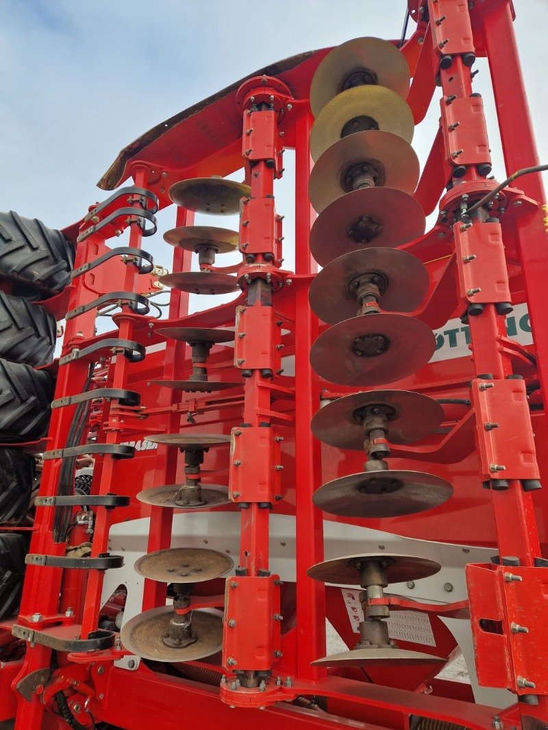 Drillmaschine от тип Pöttinger Terrasem C8, Gebrauchtmaschine в Neubrandenburg (Снимка 10)