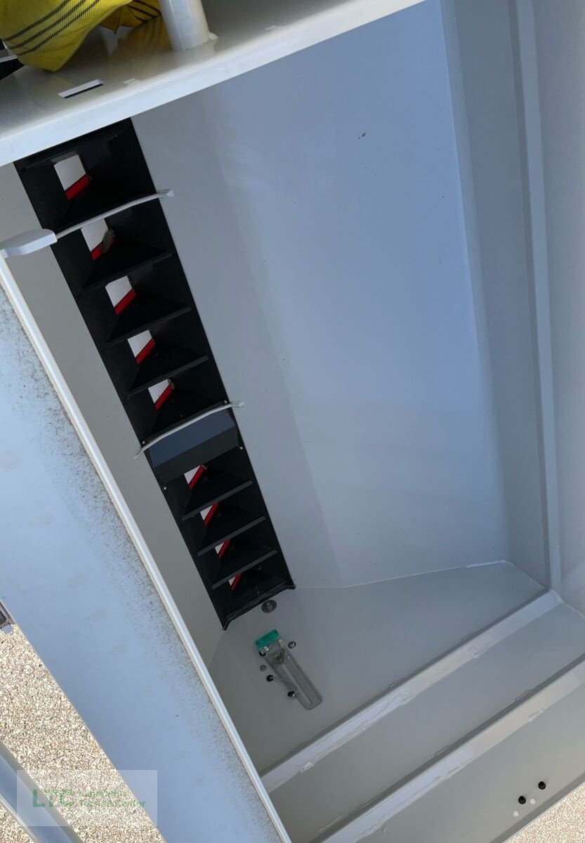 Drillmaschine des Typs Pöttinger Vitasem M3000DD, Neumaschine in Korneuburg (Bild 10)