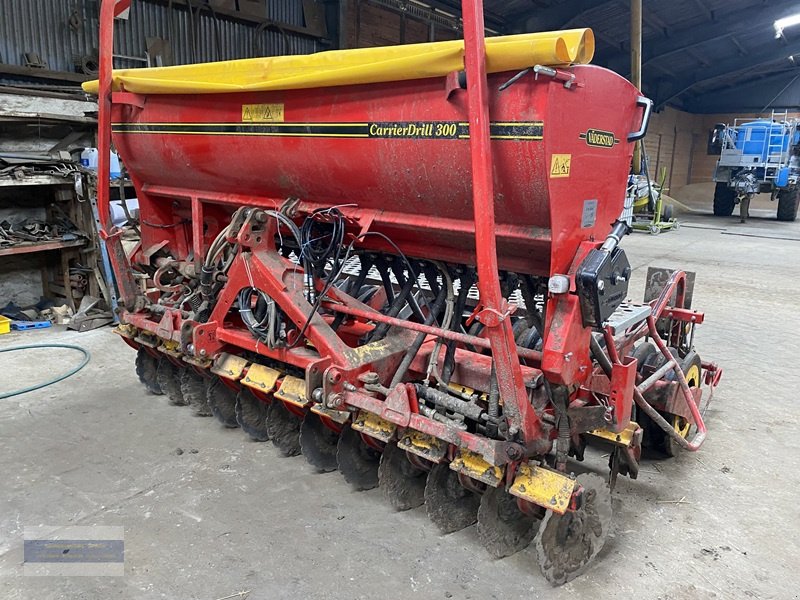 Drillmaschine del tipo Väderstad CarrierDrill CRD 300, Gebrauchtmaschine en Bad Köstritz (Imagen 1)