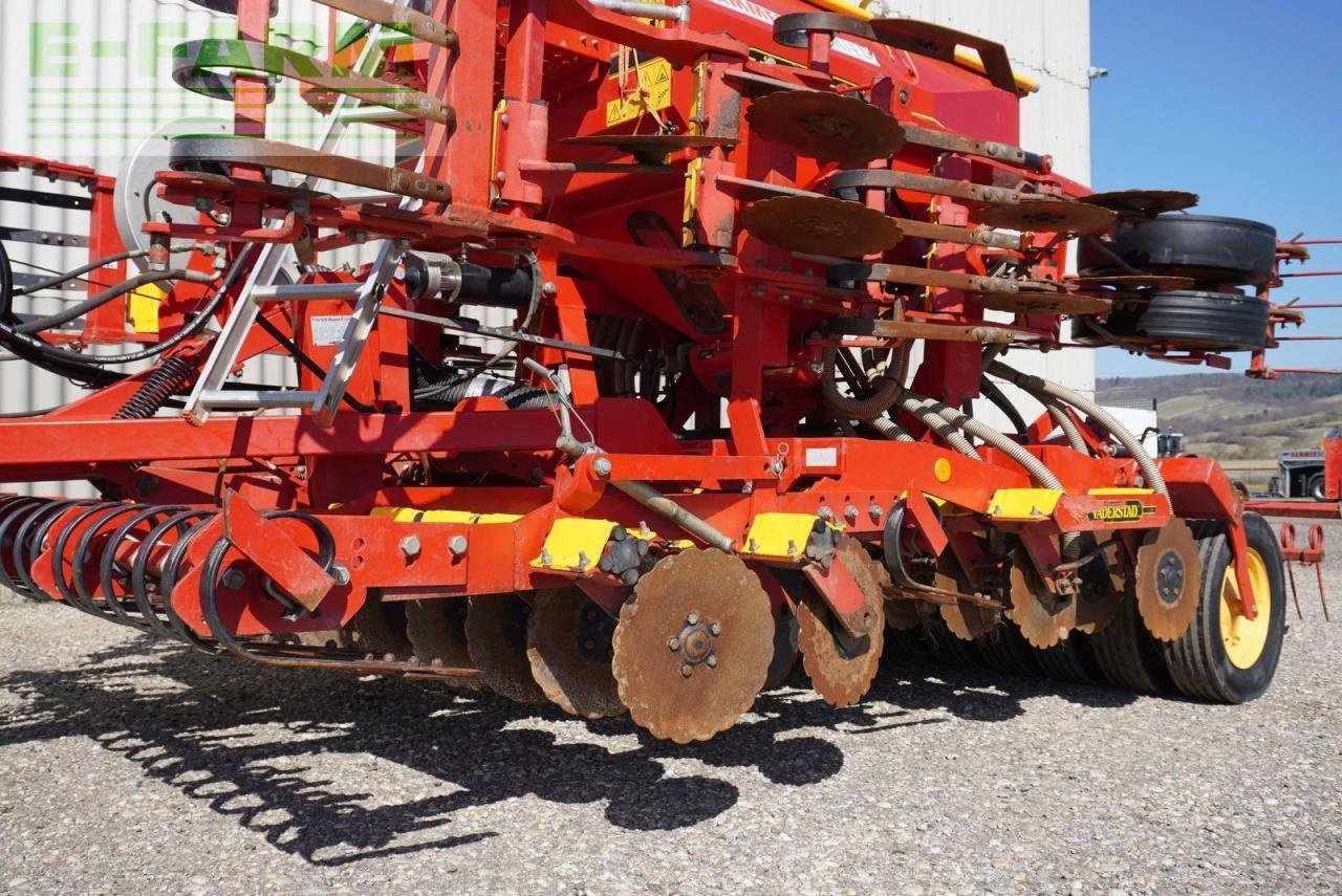 Drillmaschine del tipo Väderstad rapid 400 f, Gebrauchtmaschine In Korneuburg (Immagine 9)