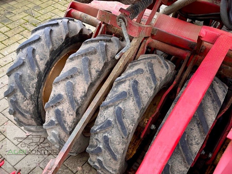Drillmaschine typu Väderstad Rapid 400P, Gebrauchtmaschine w Liebenwalde (Zdjęcie 17)