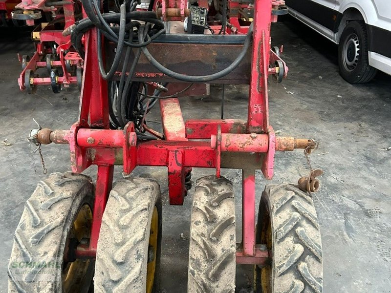 Drillmaschine of the type Väderstad Rapid 400P, Gebrauchtmaschine in Upahl