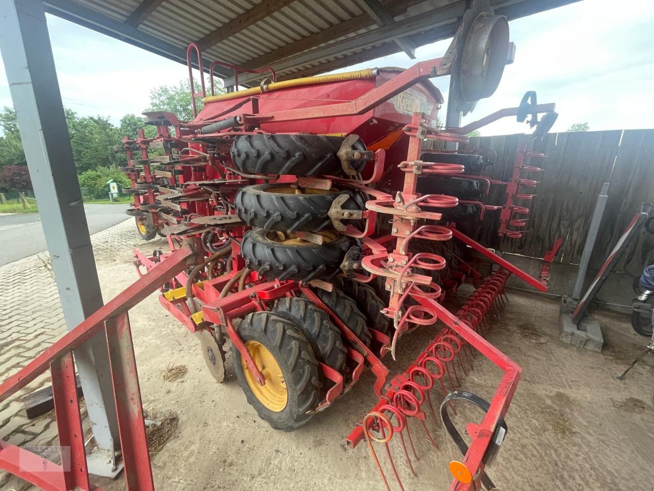 Drillmaschine typu Väderstad Rapid 450, Gebrauchtmaschine v Pragsdorf (Obrázek 4)