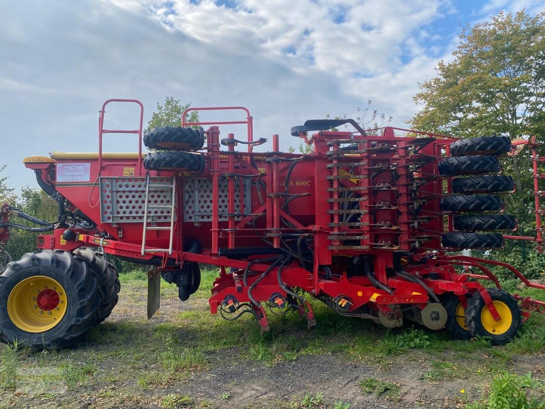 Drillmaschine tip Väderstad Rapid 600 C + E-Service/ I-Pad, Gebrauchtmaschine in Teterow (Poză 2)