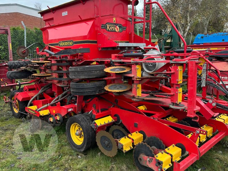 Drillmaschine des Typs Väderstad Rapid A 400 S, Gebrauchtmaschine in Niebüll (Bild 1)