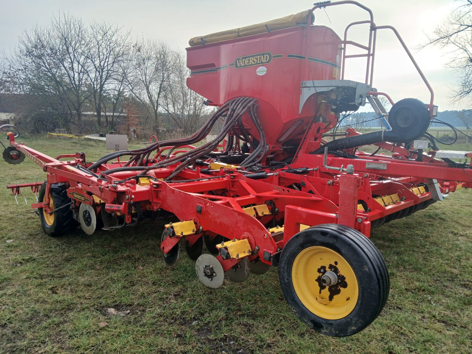 Drillmaschine del tipo Väderstad Rapid A 600 S, Gebrauchtmaschine In Klüden (Immagine 1)
