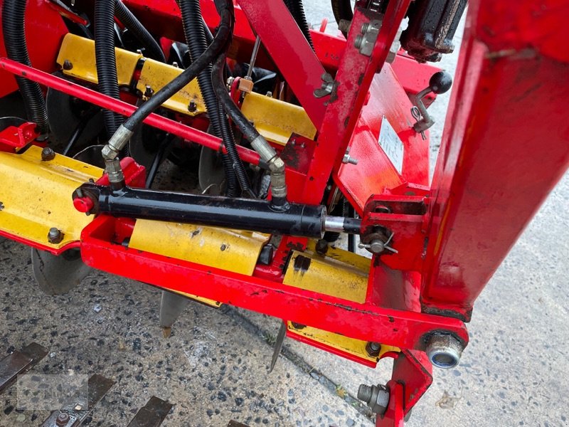 Drillmaschine typu Väderstad Rapid RD 300 Super, Gebrauchtmaschine v Prenzlau (Obrázek 16)