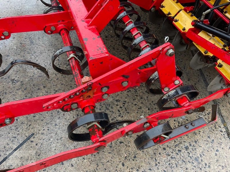 Drillmaschine typu Väderstad Rapid RD 300 Super, Gebrauchtmaschine v Prenzlau (Obrázek 22)