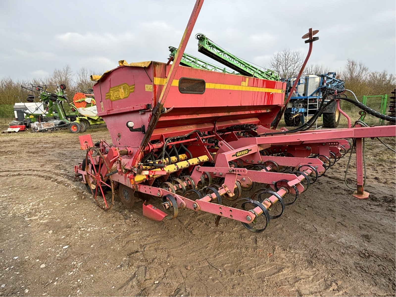 Drillmaschine des Typs Väderstad Rapid RD 400 S, Gebrauchtmaschine in Gadebusch (Bild 7)