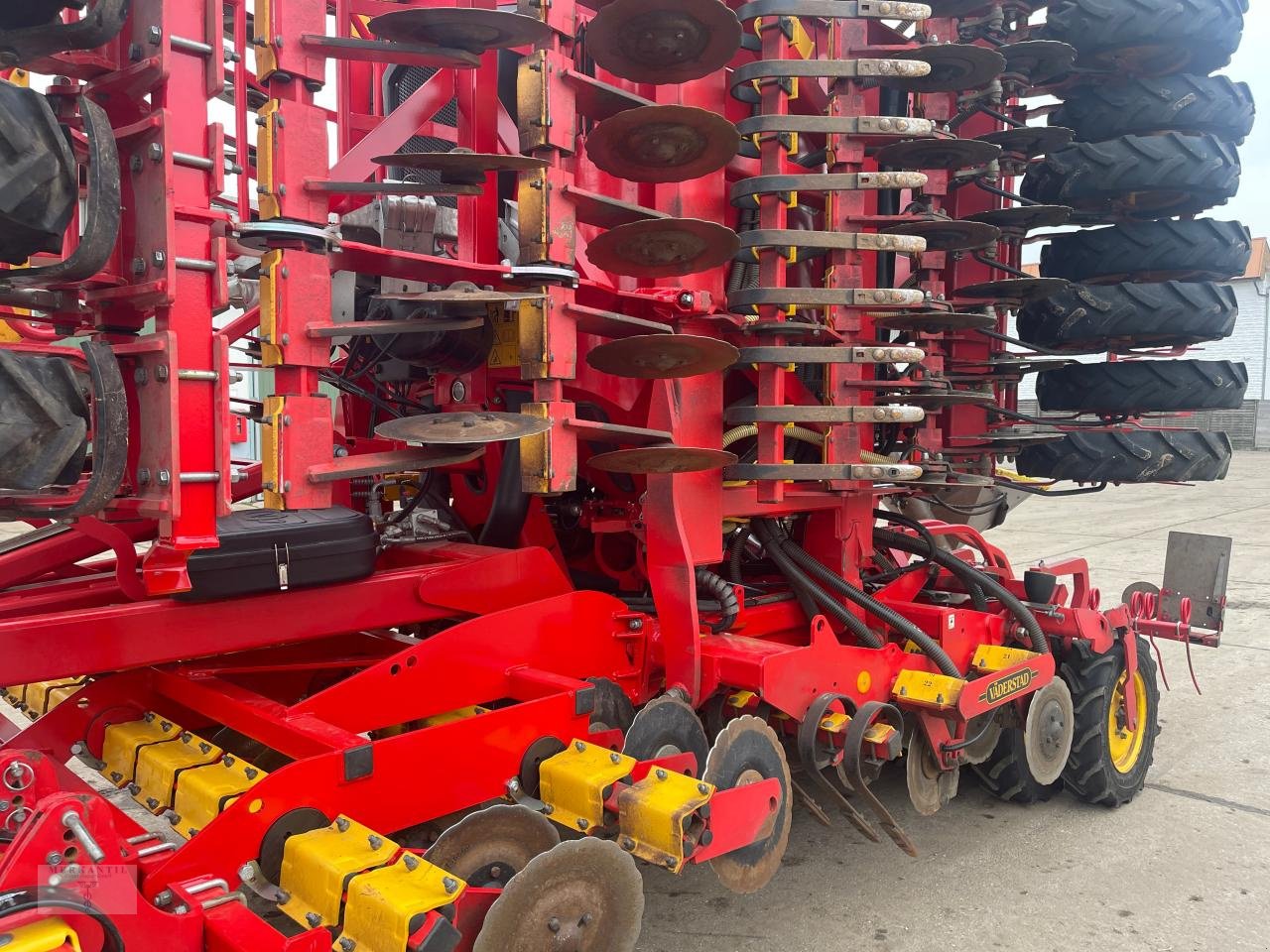 Drillmaschine typu Väderstad Rapid RDA 800 S, Gebrauchtmaschine v Pragsdorf (Obrázek 5)