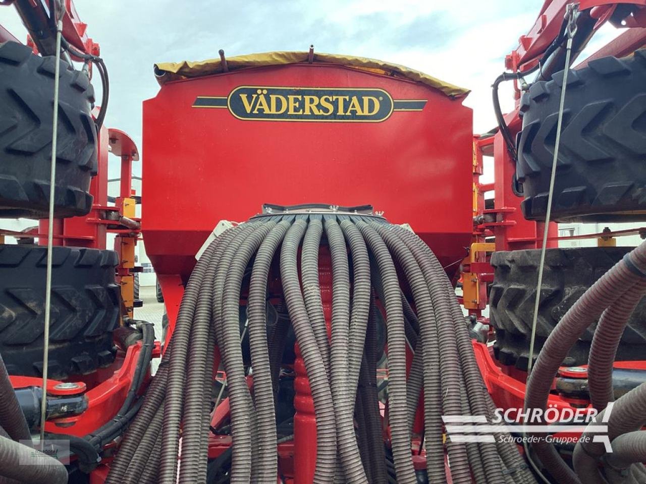 Drillmaschine des Typs Väderstad SPIRIT 600 S, Gebrauchtmaschine in Norden (Bild 9)