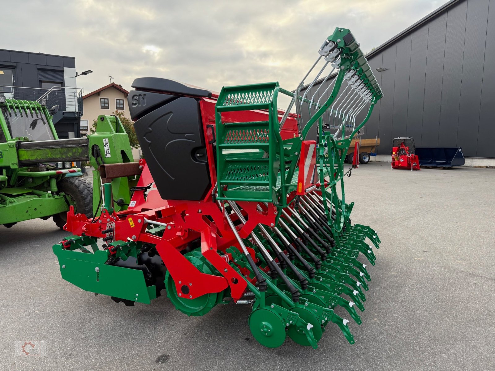 Drillmaschinenkombination of the type Agro-Masz ANT30 SN301 3m Sämaschine Scheibenegge, Neumaschine in Tiefenbach (Picture 6)