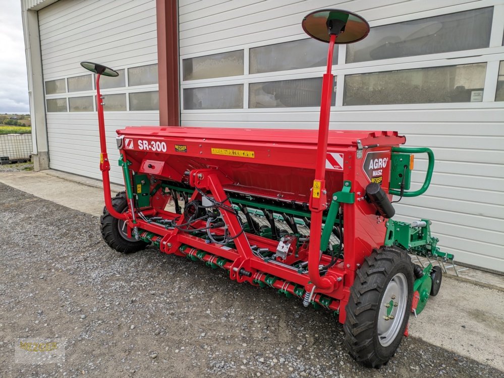 Drillmaschinenkombination des Typs Agro-Masz AT30 mit SR300 - Kurzscheibenegge mit Drillmaschine (Am Lager), Neumaschine in Ditzingen (Bild 13)