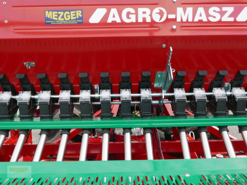 Drillmaschinenkombination des Typs Agro-Masz Bestellkombination Kreiselegge + Sämaschine (ANA30 + SN300), Neumaschine in Ditzingen (Bild 12)