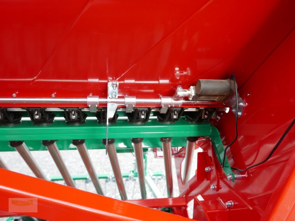 Drillmaschinenkombination des Typs Agro-Masz Bestellkombination Kreiselegge + Sämaschine (ANA30 + SN300), Neumaschine in Ditzingen (Bild 18)