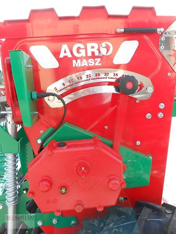 Drillmaschinenkombination typu Agro-Masz Drillmaschine/ Seed drill/ Siewnik rzędowy SR-270 / Sembradora en línea SR-270, Neumaschine w Jedwabne (Zdjęcie 6)