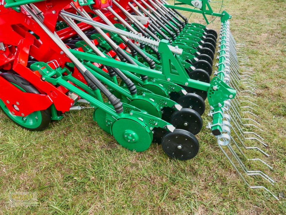 Drillmaschinenkombination del tipo Agro-Masz Säkombination ANT30 und SN301, Neumaschine en Ditzingen (Imagen 2)