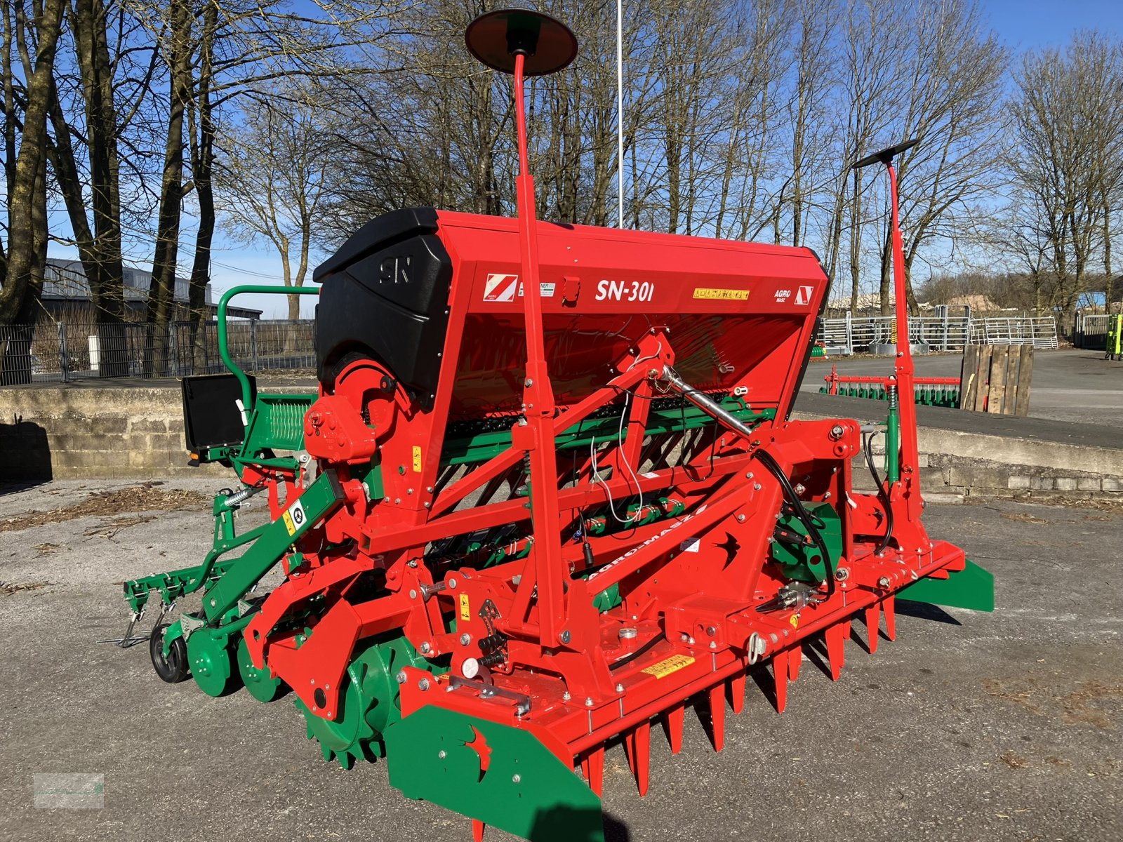 Drillmaschinenkombination tip Agro-Masz SN 301, Neumaschine in Marsberg (Poză 1)