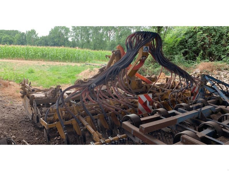 Drillmaschinenkombination Türe ait Alpego COMBINE DE SEMIS, Gebrauchtmaschine içinde SAINT GENEST D'AMBIERE (resim 2)