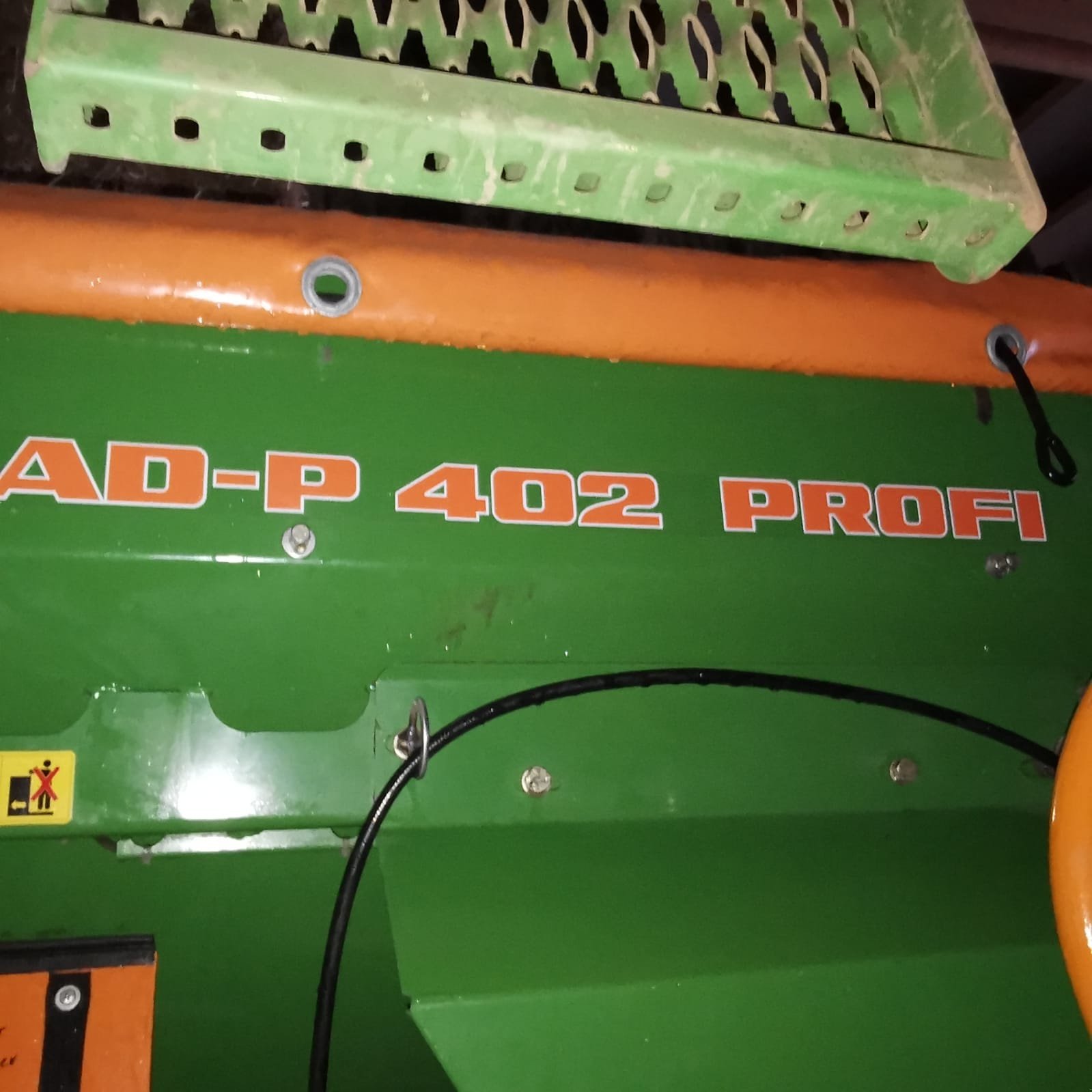 Drillmaschinenkombination des Typs Amazone AD 403 + KG 402, Gebrauchtmaschine in Donaueschingen (Bild 4)