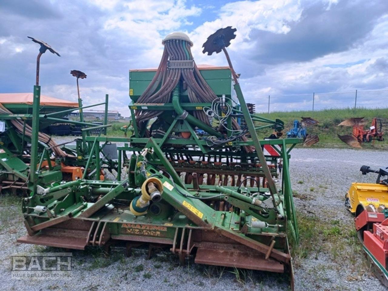 Drillmaschinenkombination of the type Amazone AD P 303 SPECIAL KG 303, Gebrauchtmaschine in Boxberg-Seehof (Picture 2)