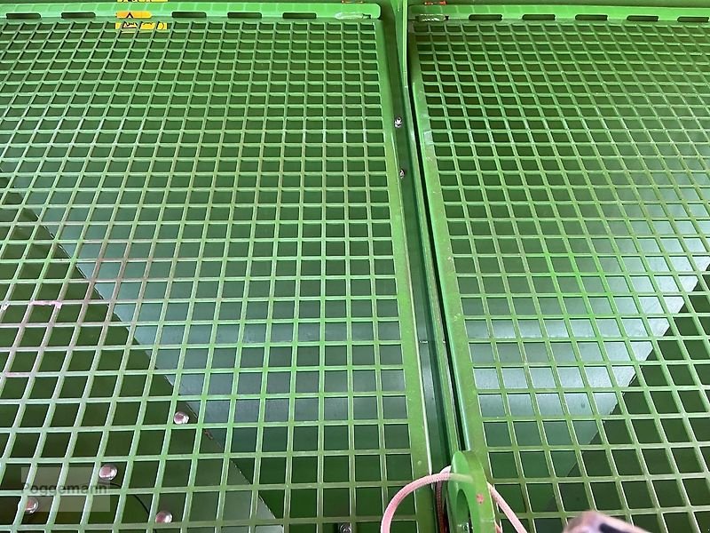 Drillmaschinenkombination of the type Amazone Amazone Avant 3002 Säschine/  Fronttank Ftender 1600/ Precea 3000-1 Maisleger, Gebrauchtmaschine in Bad Iburg - Sentrup (Picture 15)