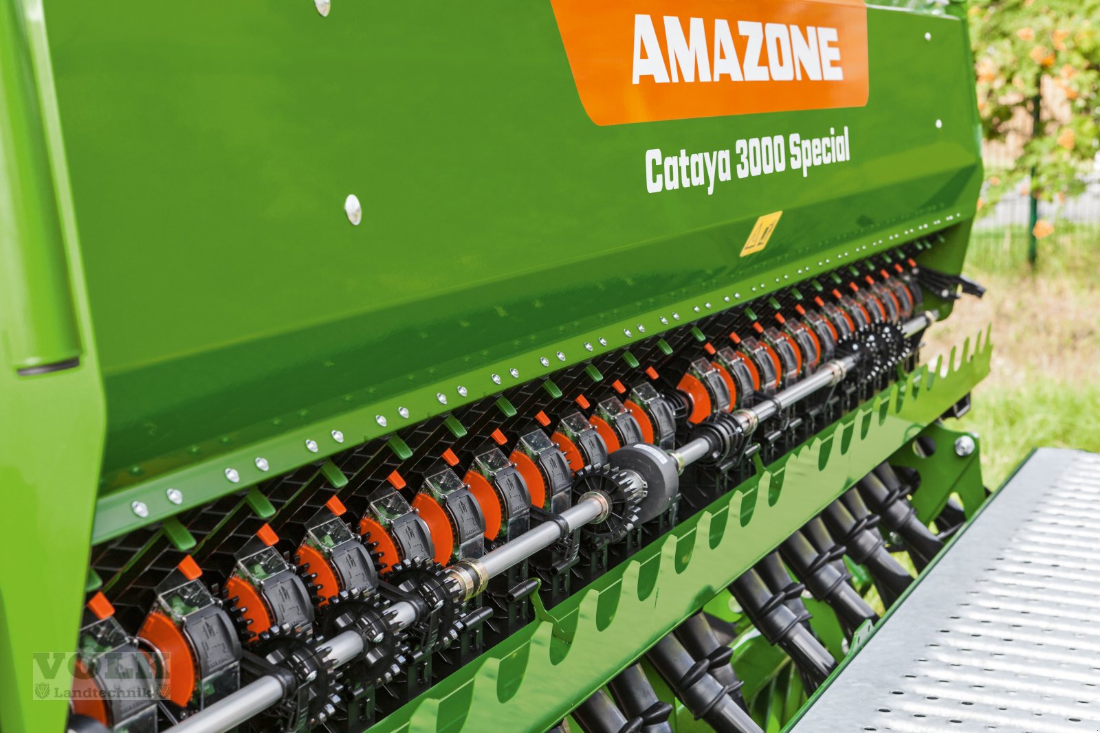 Drillmaschinenkombination des Typs Amazone Cataya 3000 Special + KX 3001 Cultimix, Neumaschine in Friedberg-Derching (Bild 4)