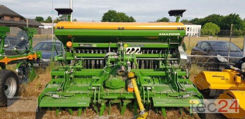 Drillmaschinenkombination tip Amazone Cataya 3000 Spezial + KE 3002 - 150, Neumaschine in Wegberg (Poză 1)