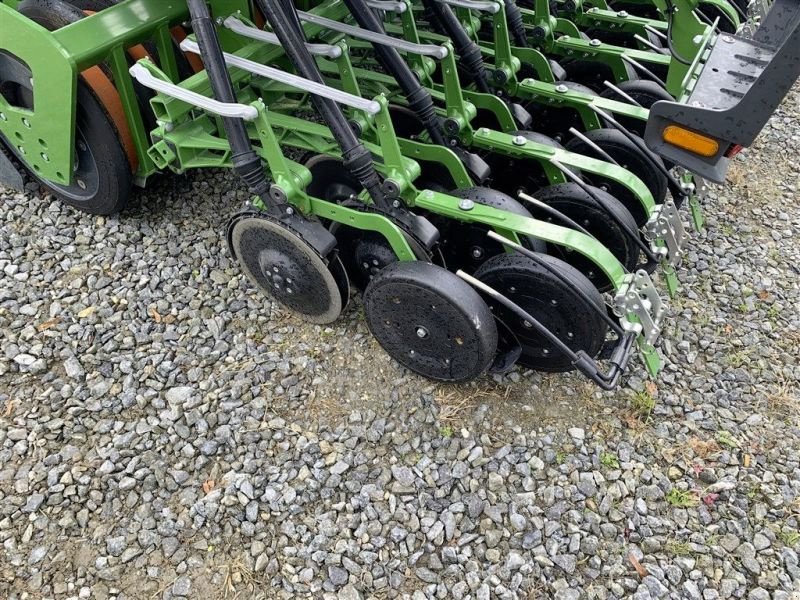 Drillmaschinenkombination des Typs Amazone CATAYA 3000 SUPER + KE 3002, Vorführmaschine in Schnaitsee (Bild 7)