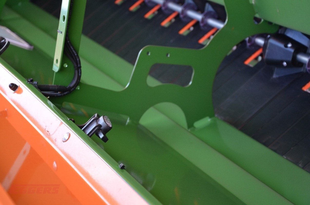 Drillmaschinenkombination of the type Amazone Cataya 3000 Super/KG/KWM, Neumaschine in Suhlendorf (Picture 20)