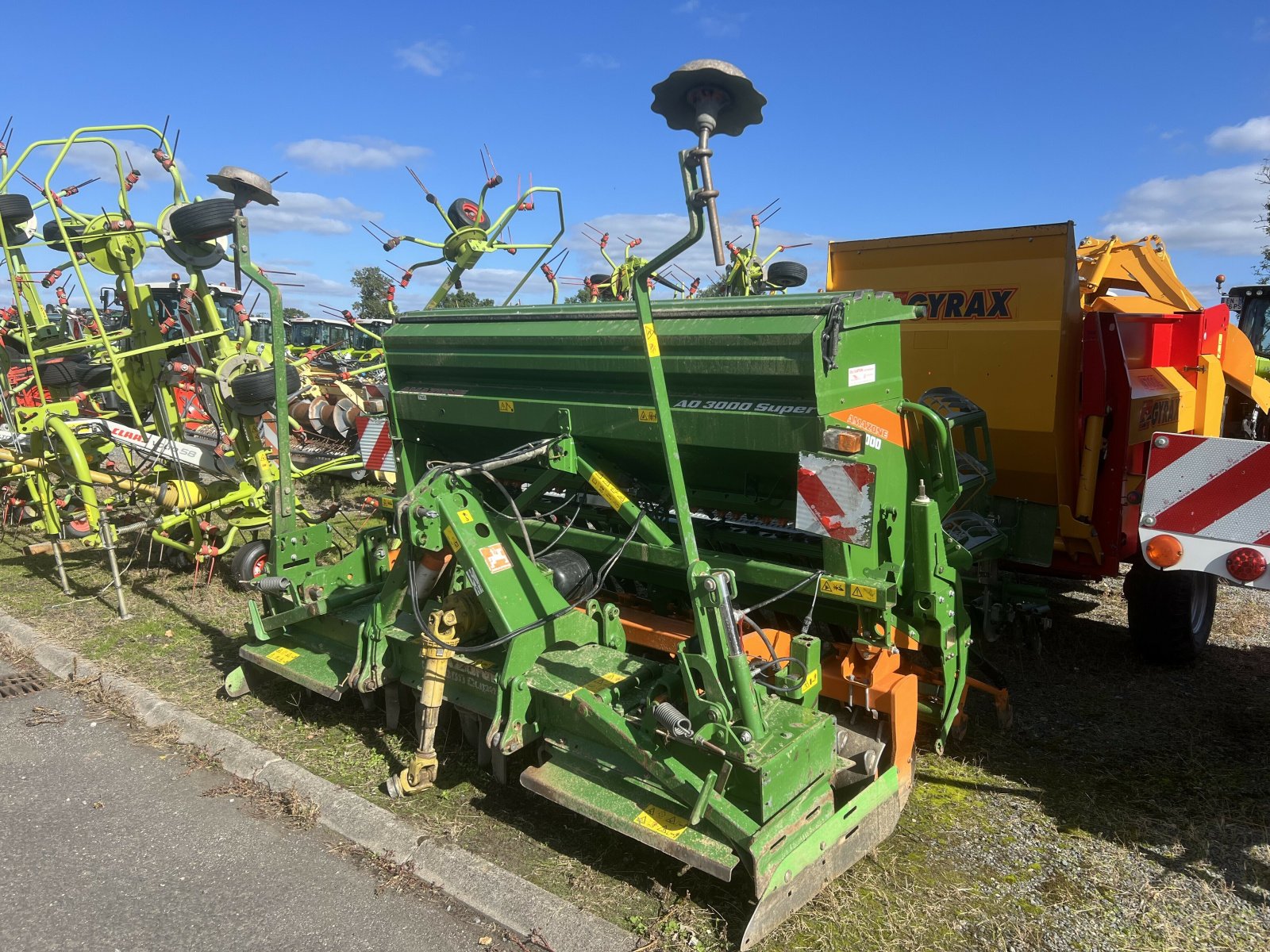 Drillmaschinenkombination tipa Amazone COMBINE SEMIS AMAZONE, Gebrauchtmaschine u Gannat (Slika 3)