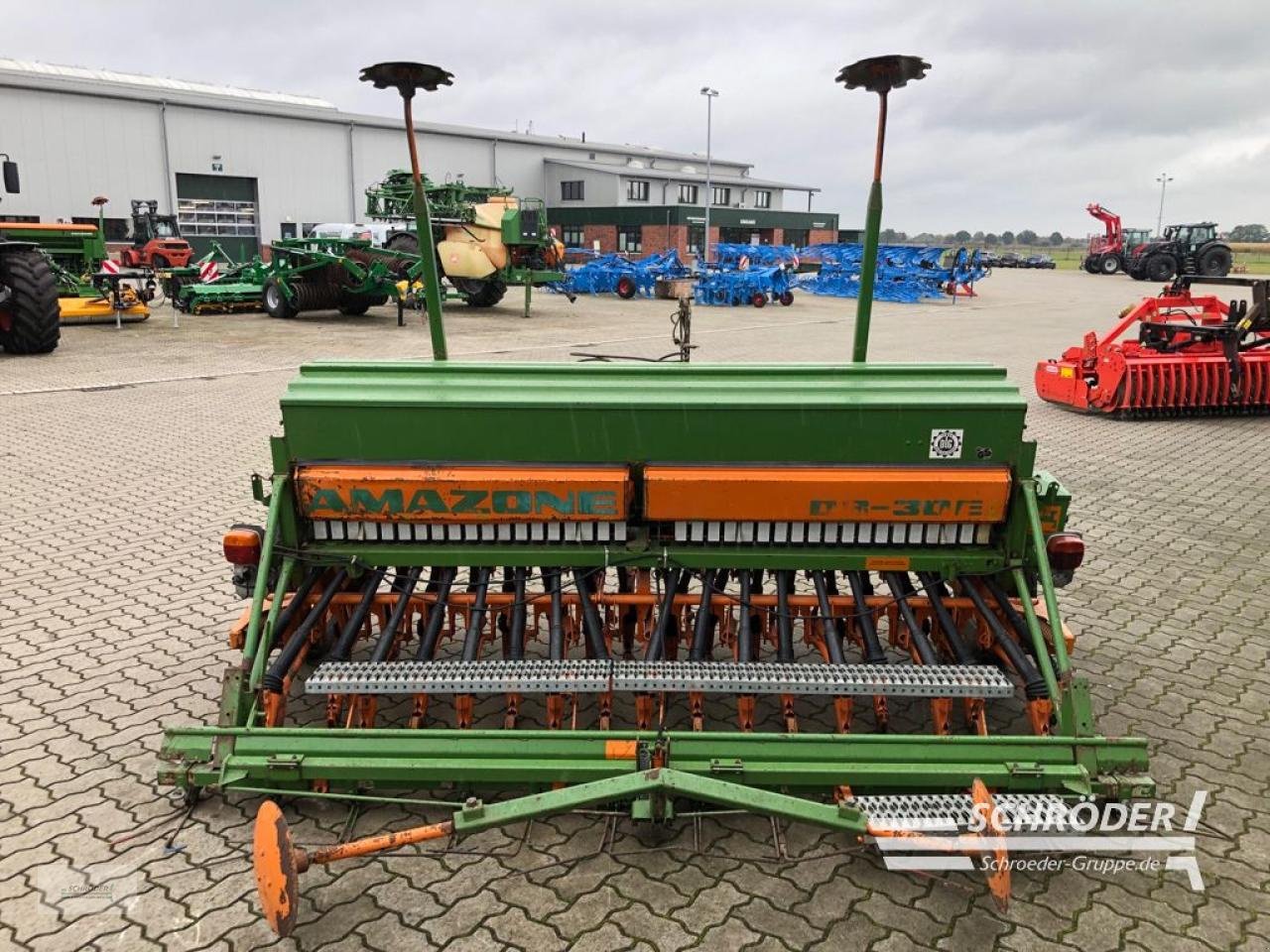 Drillmaschinenkombination typu Amazone D 8-30 E, Gebrauchtmaschine v Ahlerstedt (Obrázek 1)